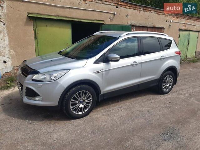 Серый Форд Куга, объемом двигателя 2 л и пробегом 230 тыс. км за 12100 $, фото 5 на Automoto.ua