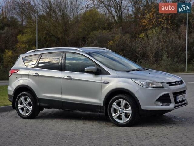Форд Куга 2013 у Тернополі на Automoto.ua Сірий Форд Куга, об'ємом двигуна 2 л та пробігом 211 тис. км за 9999 $, фото 3 на Automoto.ua