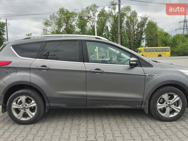 Серый Форд Куга, объемом двигателя 2 л и пробегом 131 тыс. км за 11700 $, фото 4 на Automoto.ua