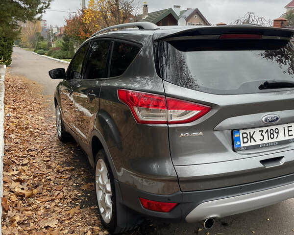 Серый Форд Куга, объемом двигателя 2 л и пробегом 209 тыс. км за 11700 $, фото 38 на Automoto.ua