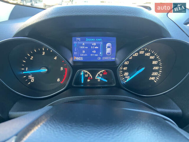 Форд Куга 2013 в Монастырище на Automoto.ua Серый Форд Куга, объемом двигателя 2 л и пробегом 239 тыс. км за 12200 $, фото 23 на Automoto.ua