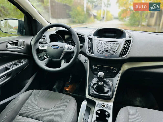 Серый Форд Куга, объемом двигателя 2 л и пробегом 187 тыс. км за 11500 $, фото 39 на Automoto.ua