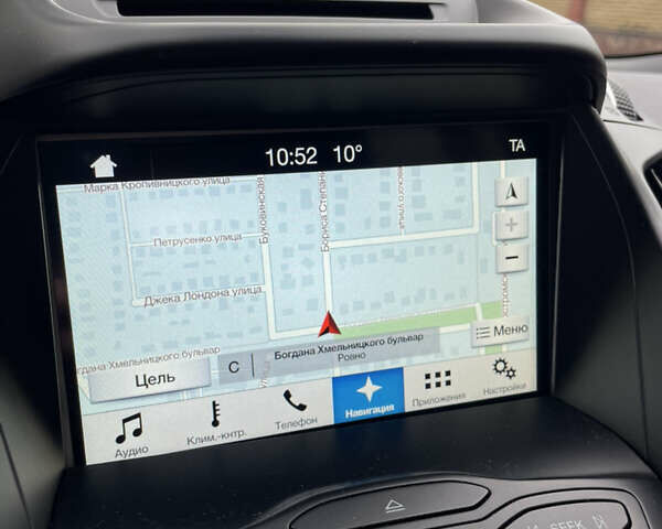 Серый Форд Куга, объемом двигателя 2 л и пробегом 209 тыс. км за 11700 $, фото 32 на Automoto.ua