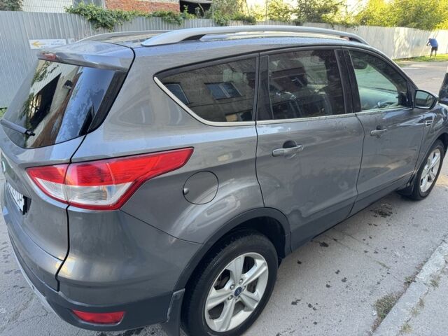 Форд Куга 2013 в Сумах на Automoto.ua Серый Форд Куга, объемом двигателя 2 л и пробегом 170 тыс. км за 11500 $, фото 3 на Automoto.ua