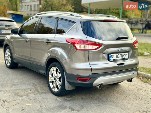 Сірий Форд Куга, об'ємом двигуна 2 л та пробігом 248 тис. км за 11200 $, фото 3 на Automoto.ua