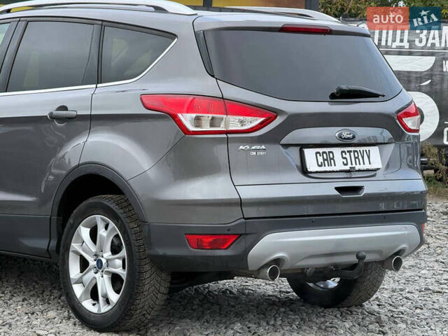 Сірий Форд Куга, об'ємом двигуна 2 л та пробігом 176 тис. км за 14500 $, фото 12 на Automoto.ua