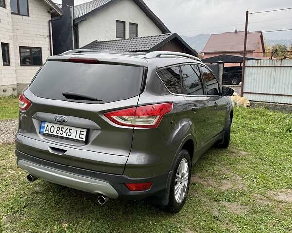 Серый Форд Куга, объемом двигателя 2 л и пробегом 190 тыс. км за 12200 $, фото 6 на Automoto.ua
