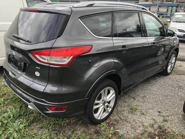 Серый Форд Куга, объемом двигателя 2 л и пробегом 142 тыс. км за 4313 $, фото 5 на Automoto.ua