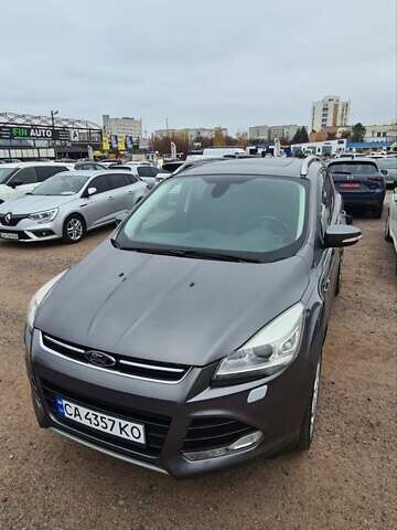 Серый Форд Куга, объемом двигателя 2 л и пробегом 197 тыс. км за 12950 $, фото 7 на Automoto.ua