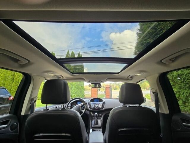 Сірий Форд Куга, об'ємом двигуна 1.6 л та пробігом 172 тис. км за 7900 $, фото 10 на Automoto.ua