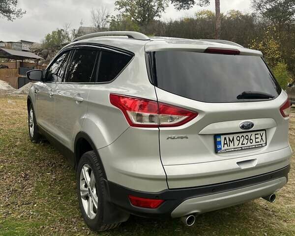 Форд Куга 2014 в Коростышеве на Automoto.ua Серый Форд Куга, объемом двигателя 2 л и пробегом 183 тыс. км за 13300 $, фото 7 на Automoto.ua
