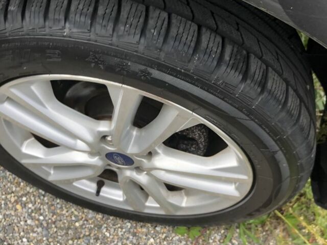 Серый Форд Куга, объемом двигателя 2 л и пробегом 142 тыс. км за 4313 $, фото 15 на Automoto.ua