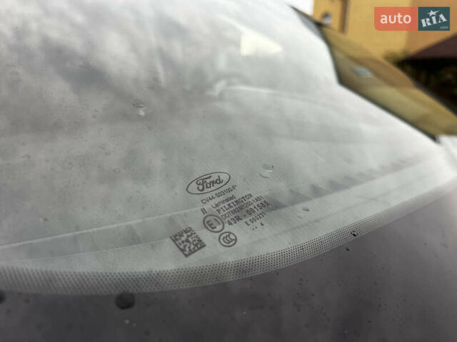 Серый Форд Куга, объемом двигателя 2 л и пробегом 219 тыс. км за 11750 $, фото 23 на Automoto.ua