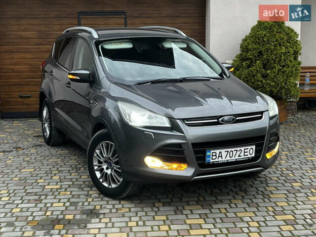 Серый Форд Куга, объемом двигателя 2 л и пробегом 219 тыс. км за 11750 $, фото 12 на Automoto.ua