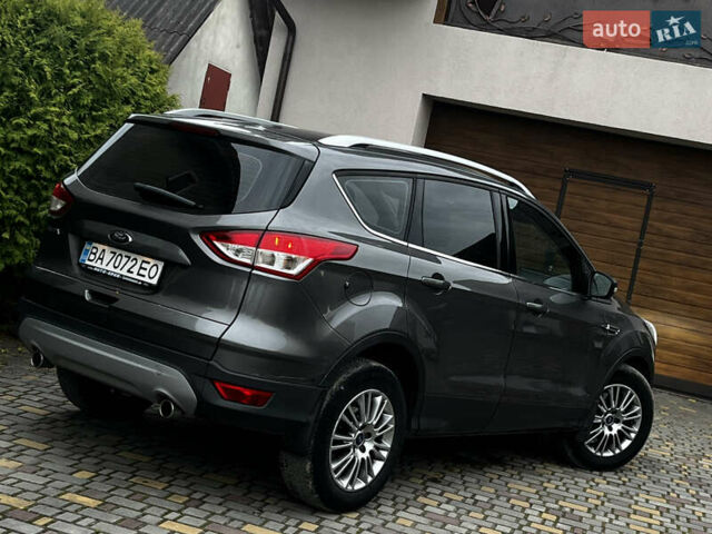Серый Форд Куга, объемом двигателя 2 л и пробегом 219 тыс. км за 11750 $, фото 20 на Automoto.ua