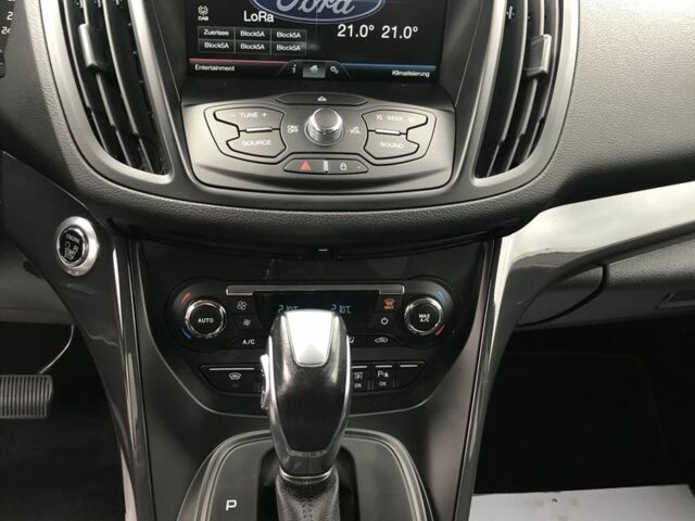 Серый Форд Куга, объемом двигателя 2 л и пробегом 142 тыс. км за 4313 $, фото 21 на Automoto.ua