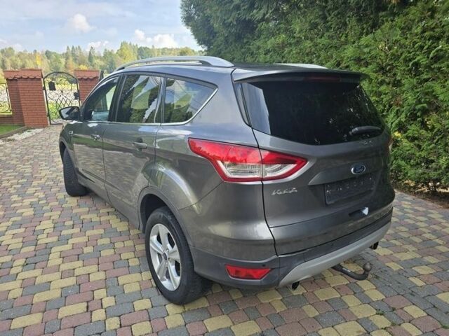 Сірий Форд Куга, об'ємом двигуна 1.6 л та пробігом 172 тис. км за 8000 $, фото 1 на Automoto.ua