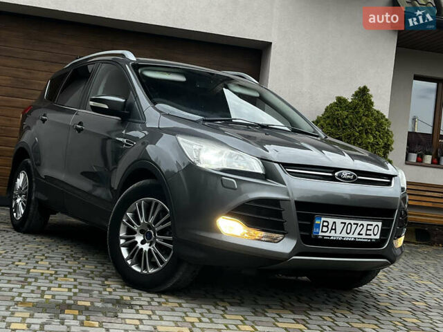Серый Форд Куга, объемом двигателя 2 л и пробегом 219 тыс. км за 11750 $, фото 10 на Automoto.ua