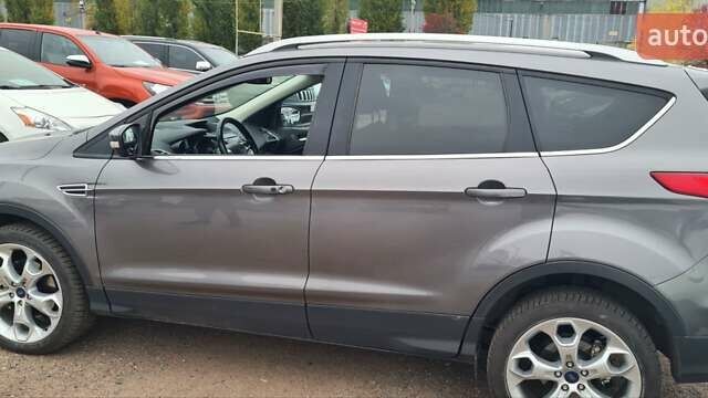 Серый Форд Куга, объемом двигателя 2 л и пробегом 197 тыс. км за 12950 $, фото 23 на Automoto.ua