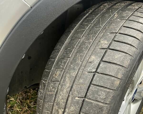 Форд Куга 2014 в Коростышеве на Automoto.ua Серый Форд Куга, объемом двигателя 2 л и пробегом 183 тыс. км за 13300 $, фото 12 на Automoto.ua