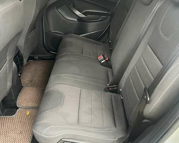 Форд Куга 2014 в Коростышеве на Automoto.ua Серый Форд Куга, объемом двигателя 2 л и пробегом 183 тыс. км за 13300 $, фото 26 на Automoto.ua