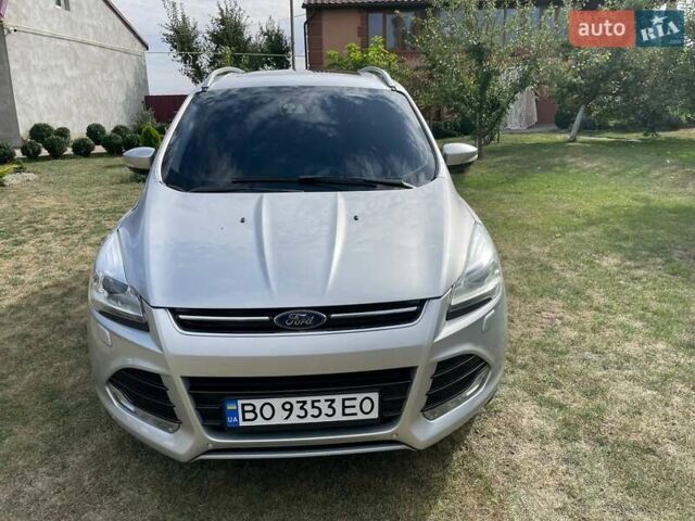 Серый Форд Куга, объемом двигателя 2 л и пробегом 107 тыс. км за 15000 $, фото 4 на Automoto.ua