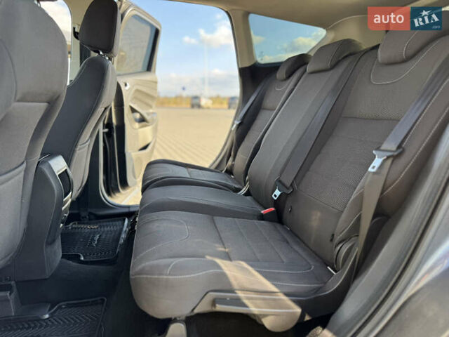 Форд Куга 2015 в Николаеве на Automoto.ua Серый Форд Куга, объемом двигателя 2 л и пробегом 174 тыс. км за 12900 $, фото 29 на Automoto.ua