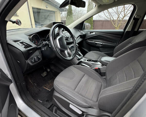 Сірий Форд Куга, об'ємом двигуна 2 л та пробігом 228 тис. км за 13950 $, фото 15 на Automoto.ua