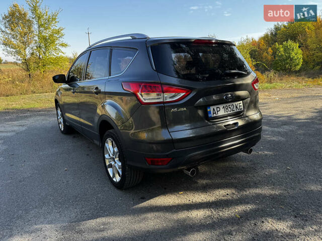 Серый Форд Куга, объемом двигателя 2 л и пробегом 117 тыс. км за 14800 $, фото 7 на Automoto.ua