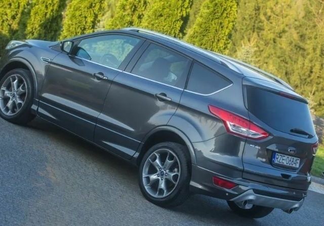 Серый Форд Куга, объемом двигателя 2 л и пробегом 170 тыс. км за 9100 $, фото 9 на Automoto.ua