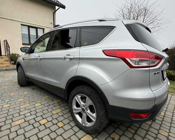 Сірий Форд Куга, об'ємом двигуна 2 л та пробігом 228 тис. км за 13950 $, фото 12 на Automoto.ua