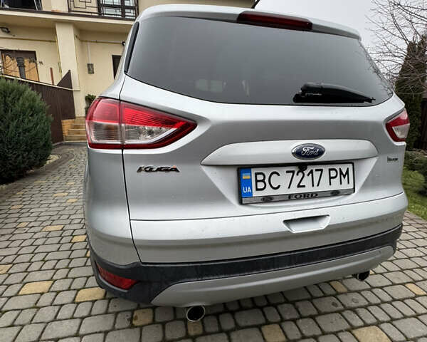 Сірий Форд Куга, об'ємом двигуна 2 л та пробігом 228 тис. км за 13950 $, фото 10 на Automoto.ua