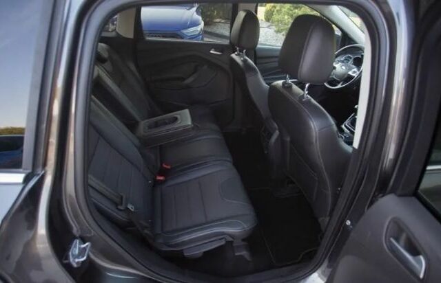 Серый Форд Куга, объемом двигателя 2 л и пробегом 170 тыс. км за 9100 $, фото 18 на Automoto.ua