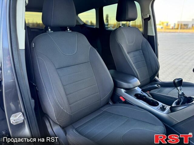 Серый Форд Куга, объемом двигателя 2 л и пробегом 174 тыс. км за 12500 $, фото 8 на Automoto.ua