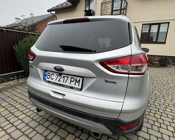 Сірий Форд Куга, об'ємом двигуна 2 л та пробігом 228 тис. км за 13950 $, фото 8 на Automoto.ua