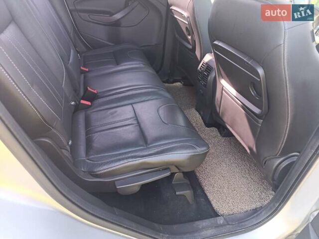 Серый Форд Куга, объемом двигателя 2 л и пробегом 110 тыс. км за 16550 $, фото 13 на Automoto.ua