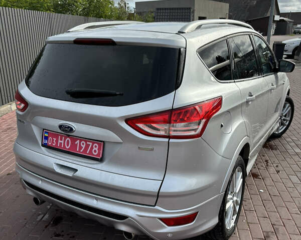 Форд Куга 2015 в Сарнах на Automoto.ua Серый Форд Куга, объемом двигателя 1.5 л и пробегом 180 тыс. км за 13800 $, фото 9 на Automoto.ua