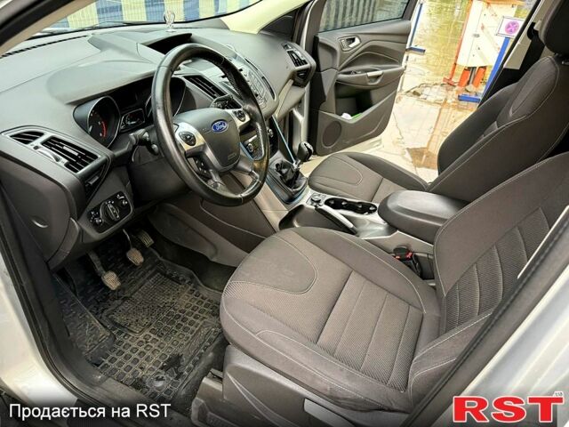 Серый Форд Куга, объемом двигателя 2 л и пробегом 192 тыс. км за 12500 $, фото 10 на Automoto.ua