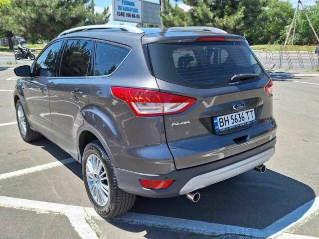 Серый Форд Куга, объемом двигателя 2 л и пробегом 145 тыс. км за 15700 $, фото 3 на Automoto.ua