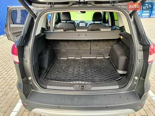 Серый Форд Куга, объемом двигателя 2 л и пробегом 140 тыс. км за 16500 $, фото 30 на Automoto.ua