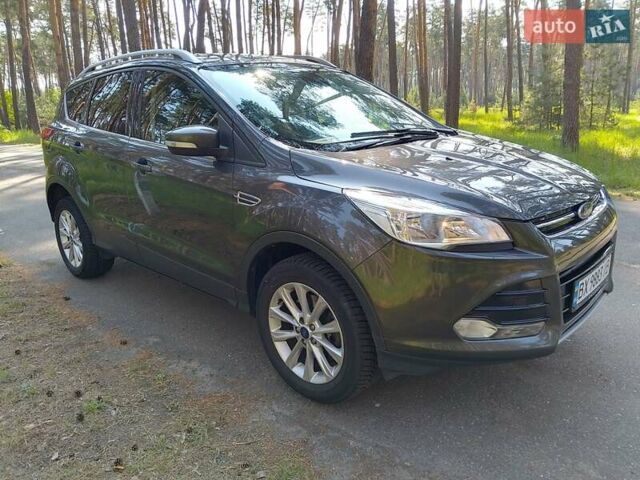 Серый Форд Куга, объемом двигателя 2 л и пробегом 207 тыс. км за 16300 $, фото 7 на Automoto.ua