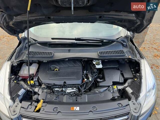 Серый Форд Куга, объемом двигателя 1.5 л и пробегом 180 тыс. км за 11800 $, фото 27 на Automoto.ua