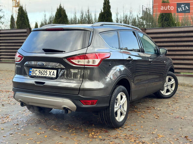 Сірий Форд Куга, об'ємом двигуна 1.5 л та пробігом 180 тис. км за 11300 $, фото 5 на Automoto.ua