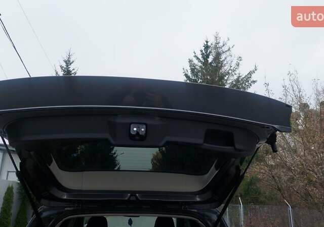 Серый Форд Куга, объемом двигателя 2 л и пробегом 130 тыс. км за 14850 $, фото 41 на Automoto.ua