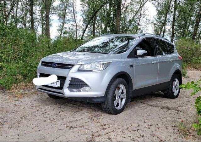 Серый Форд Куга, объемом двигателя 2 л и пробегом 189 тыс. км за 12850 $, фото 10 на Automoto.ua