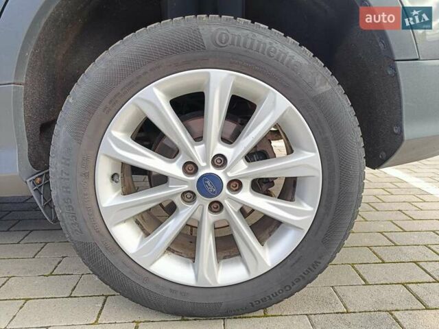 Серый Форд Куга, объемом двигателя 2 л и пробегом 140 тыс. км за 16500 $, фото 61 на Automoto.ua