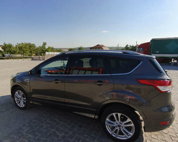 Сірий Форд Куга, об'ємом двигуна 2 л та пробігом 196 тис. км за 15500 $, фото 4 на Automoto.ua
