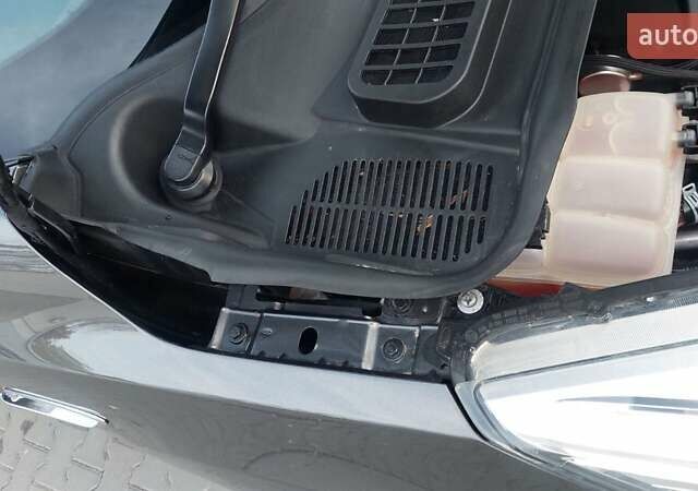 Серый Форд Куга, объемом двигателя 2 л и пробегом 130 тыс. км за 14850 $, фото 65 на Automoto.ua