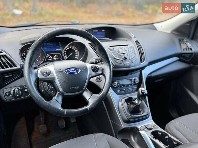 Серый Форд Куга, объемом двигателя 1.5 л и пробегом 181 тыс. км за 10800 $, фото 17 на Automoto.ua