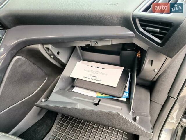 Серый Форд Куга, объемом двигателя 2 л и пробегом 140 тыс. км за 16500 $, фото 48 на Automoto.ua